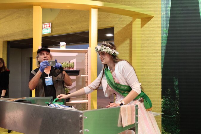 Klicken für eine Vergrösserung