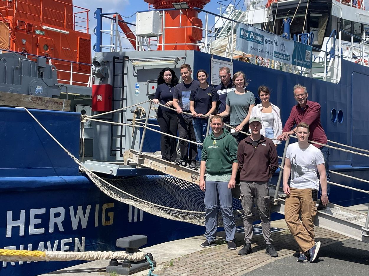 Die Crew vorm Auslaufen unseres Forschungsschiffes Walther Herwig III