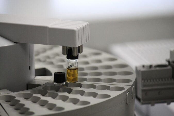 Click to zoom image Autosampler for liquid samples