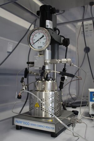 Klicken für eine Vergrösserung Korrosionsbeständiger Hochdruckautoklav