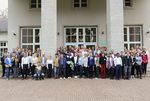 Gruppenbild mit 100 Personen beim Vernetzungstreffen von RessortForschtKlima