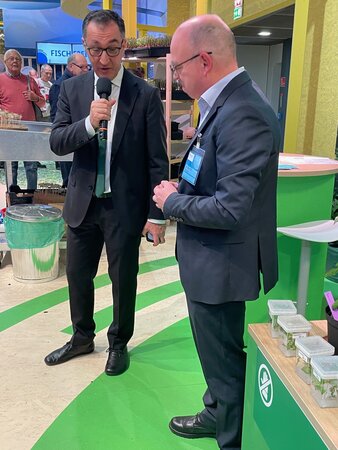 Klicken für eine Vergrösserung